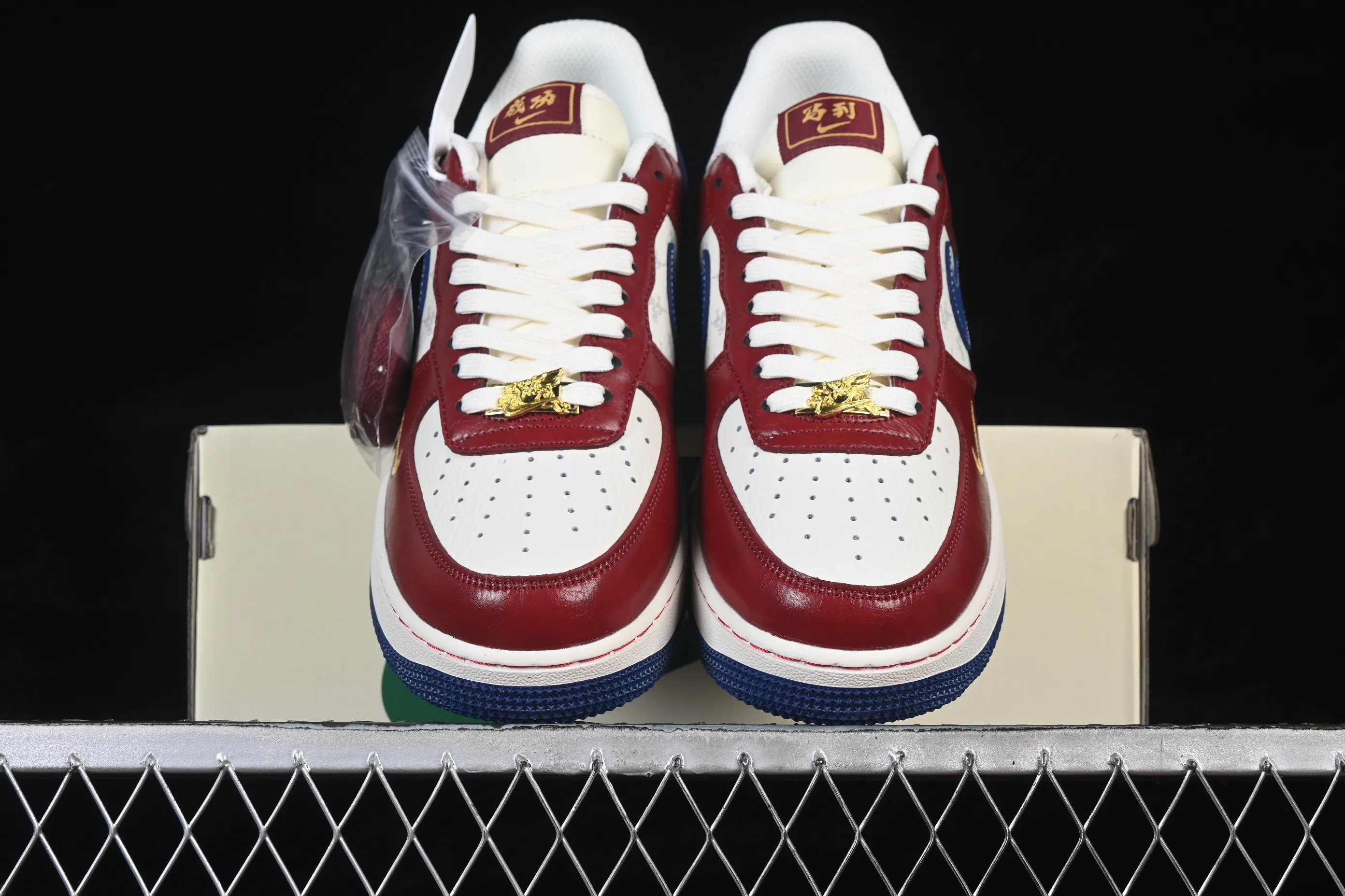 All categories Nk Air Force 1 Air Force series Nk Air Force 1 Low Air Force low top Nike Air Force 1'07 Low Year of the Horse joint vermillion cloud white Air Force 1 low top casual sneakers FV4921-600